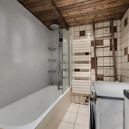 Combe Folle - Spacieux - Balcon - Wifi Mae-9561 Apartment